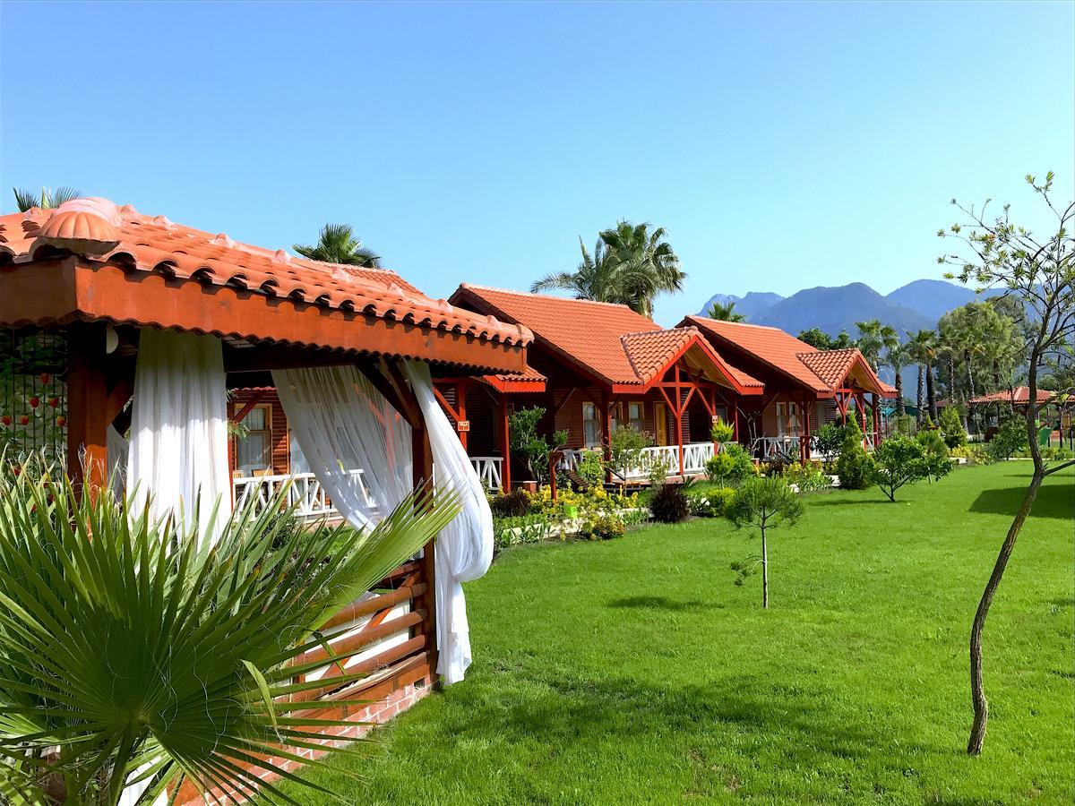 Nerissa Hotel Çıralı Esterno foto