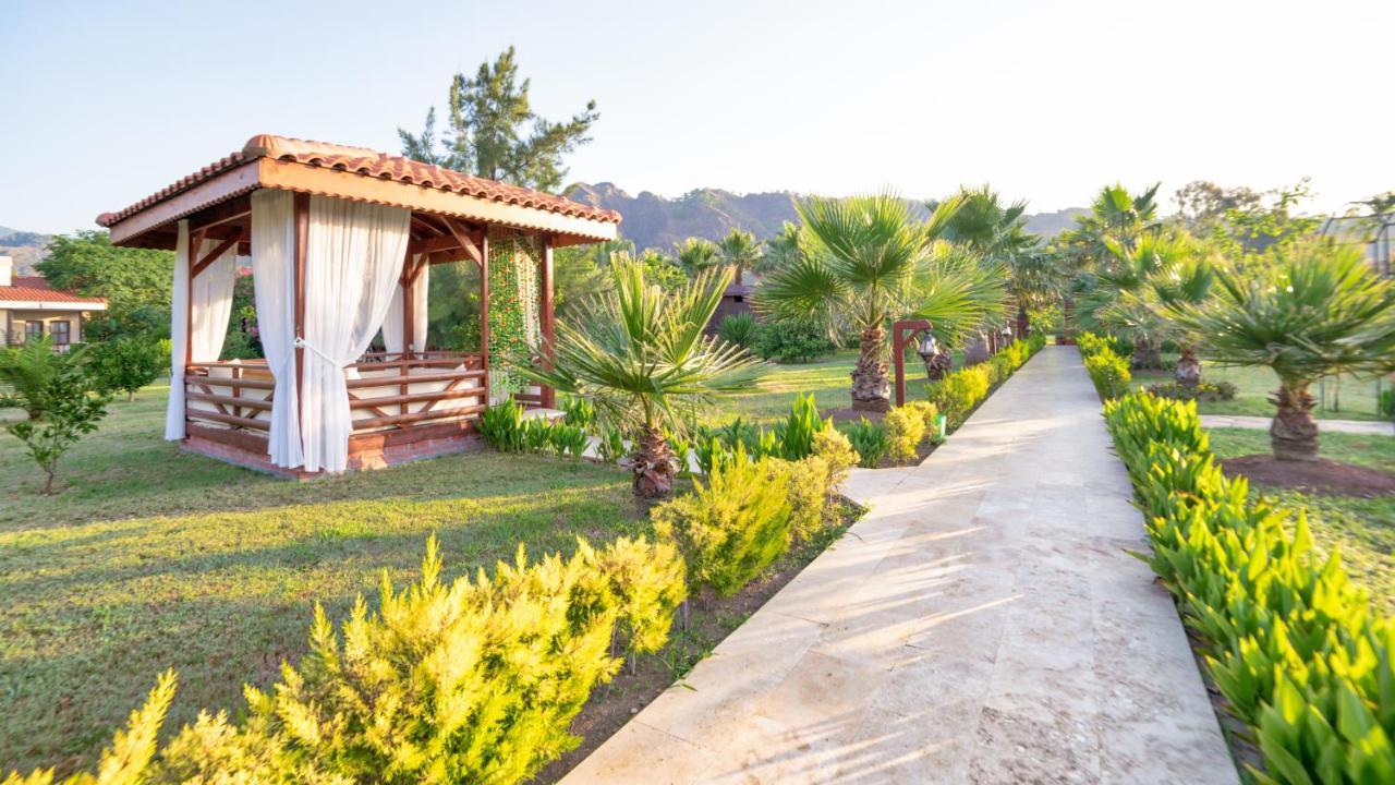 Nerissa Hotel Çıralı Esterno foto