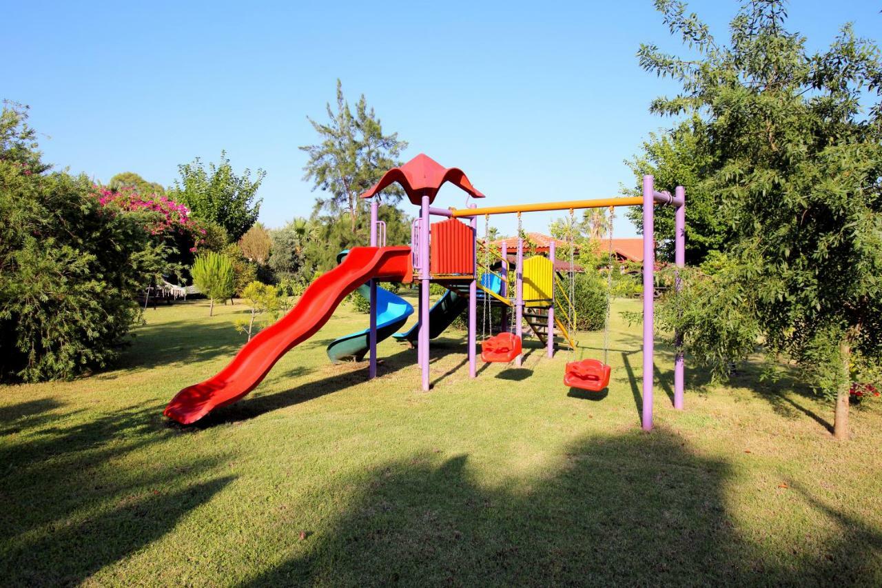 Nerissa Hotel Çıralı Esterno foto